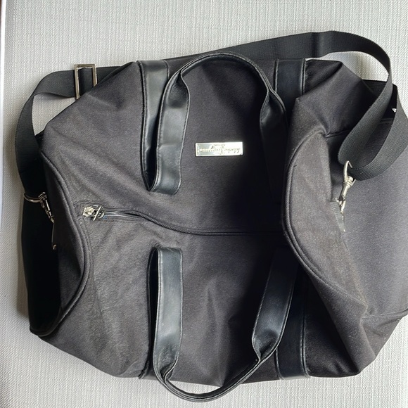 Salvatore Ferragamo fragrance weekender travel bag black - Picture 10 of 16